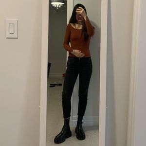 Basic Knit Sweater in brick red/khaki, XXS